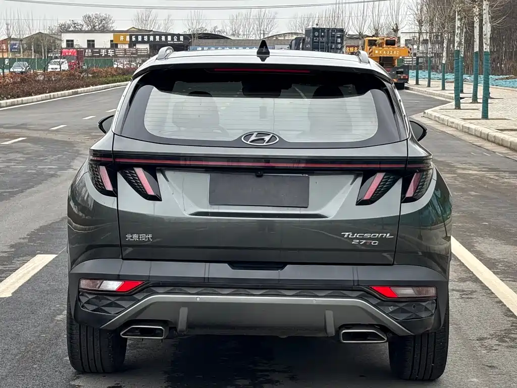 HYUNDAI TUCSON