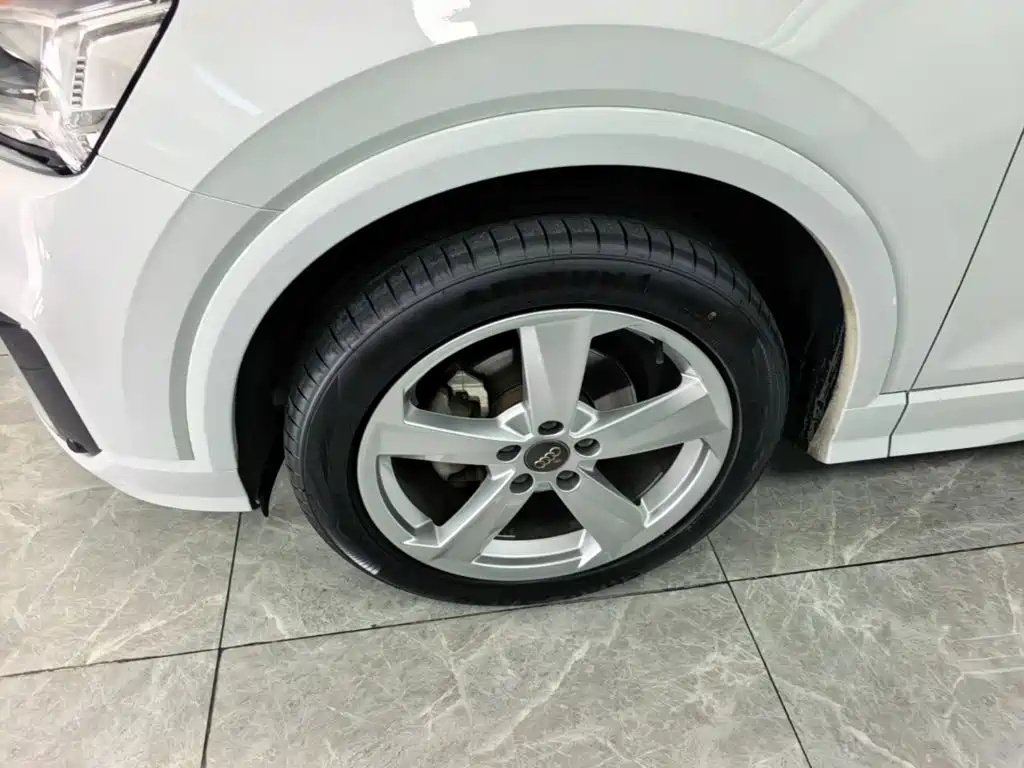 Audi Q2L — миниатюра 23