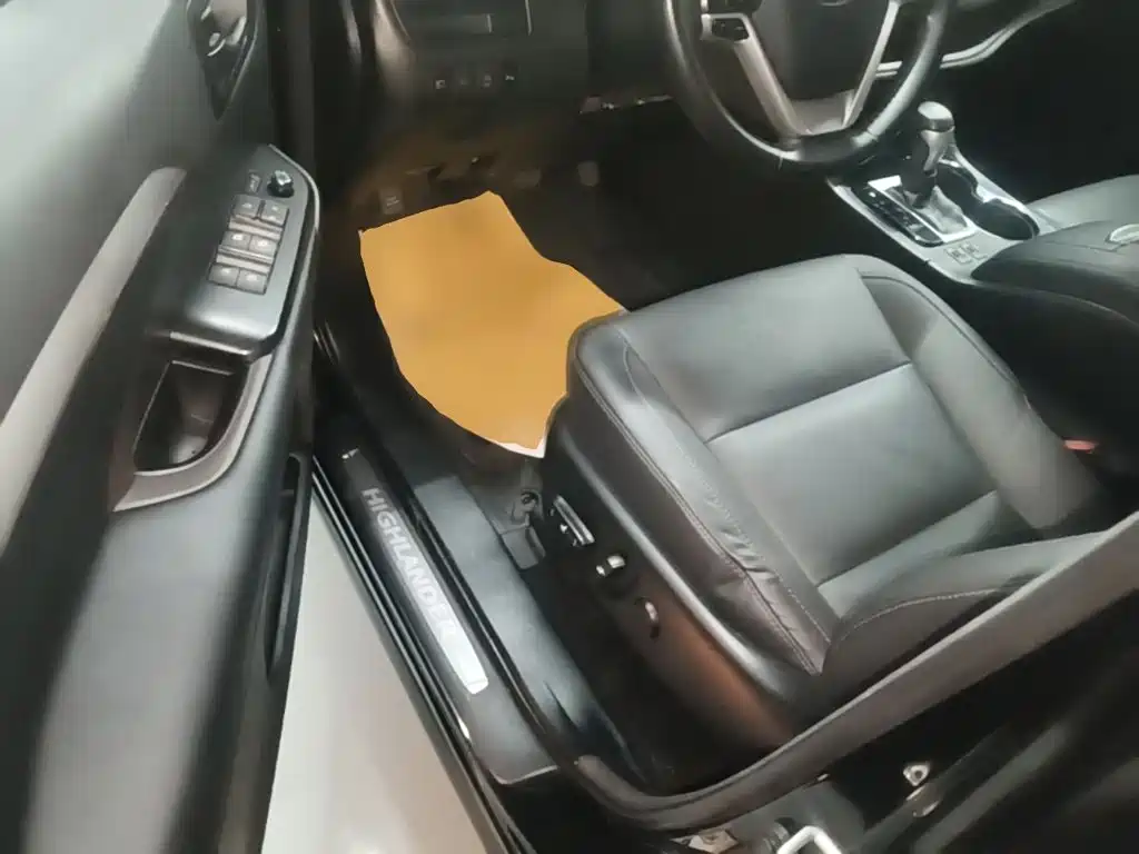 Toyota Highlander — миниатюра 16