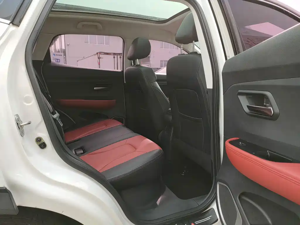 Haval H2s — миниатюра 11