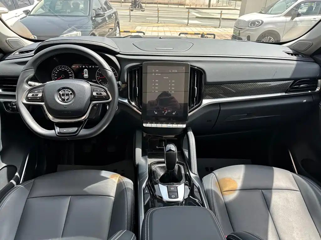Zhonghua V7 — миниатюра 12