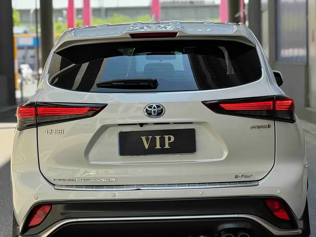Toyota Crown Kluger 2023 2.5L HEV Elite