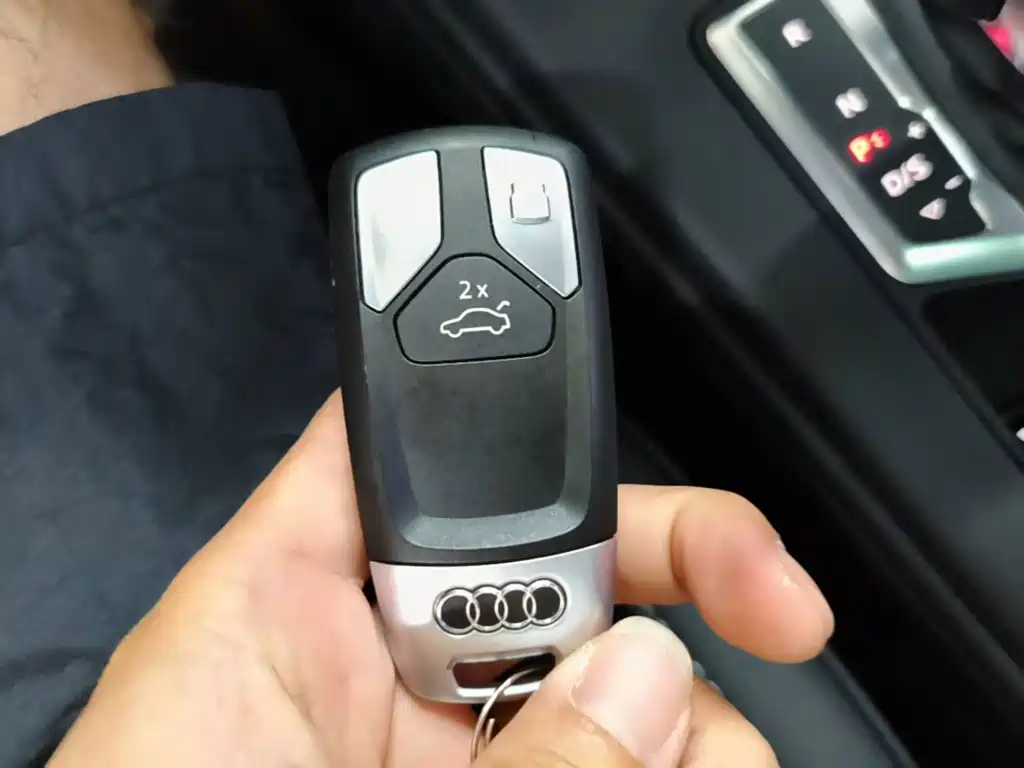 Audi A4L — миниатюра 9