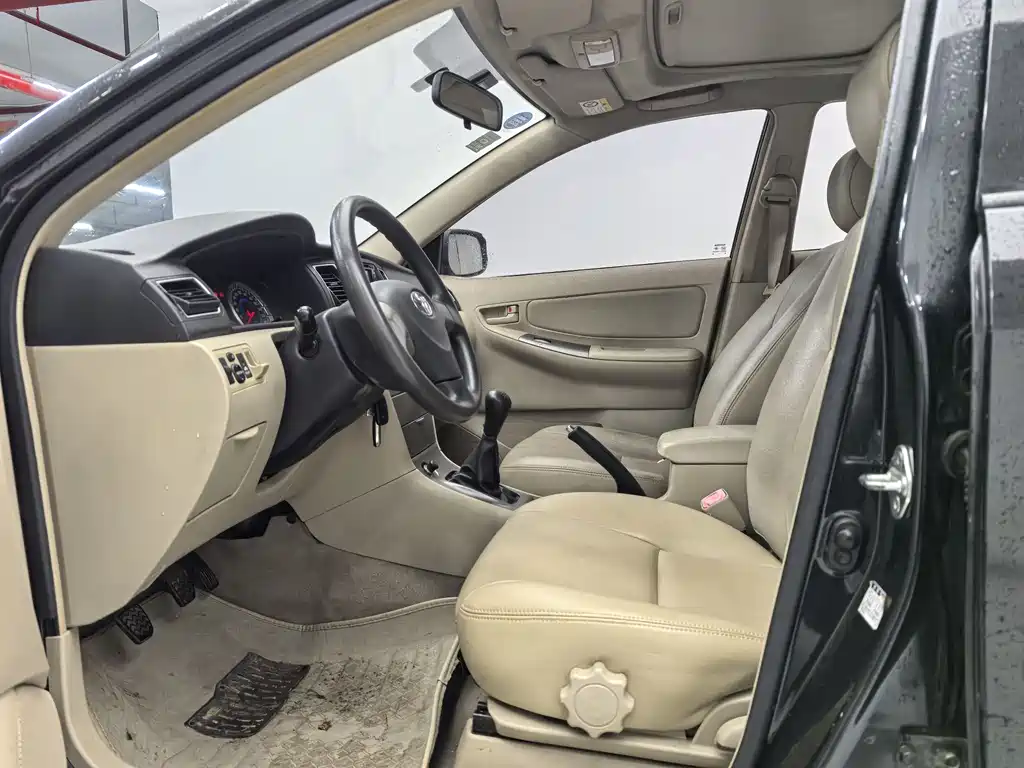 Toyota Corolla 2013 1.6L MT