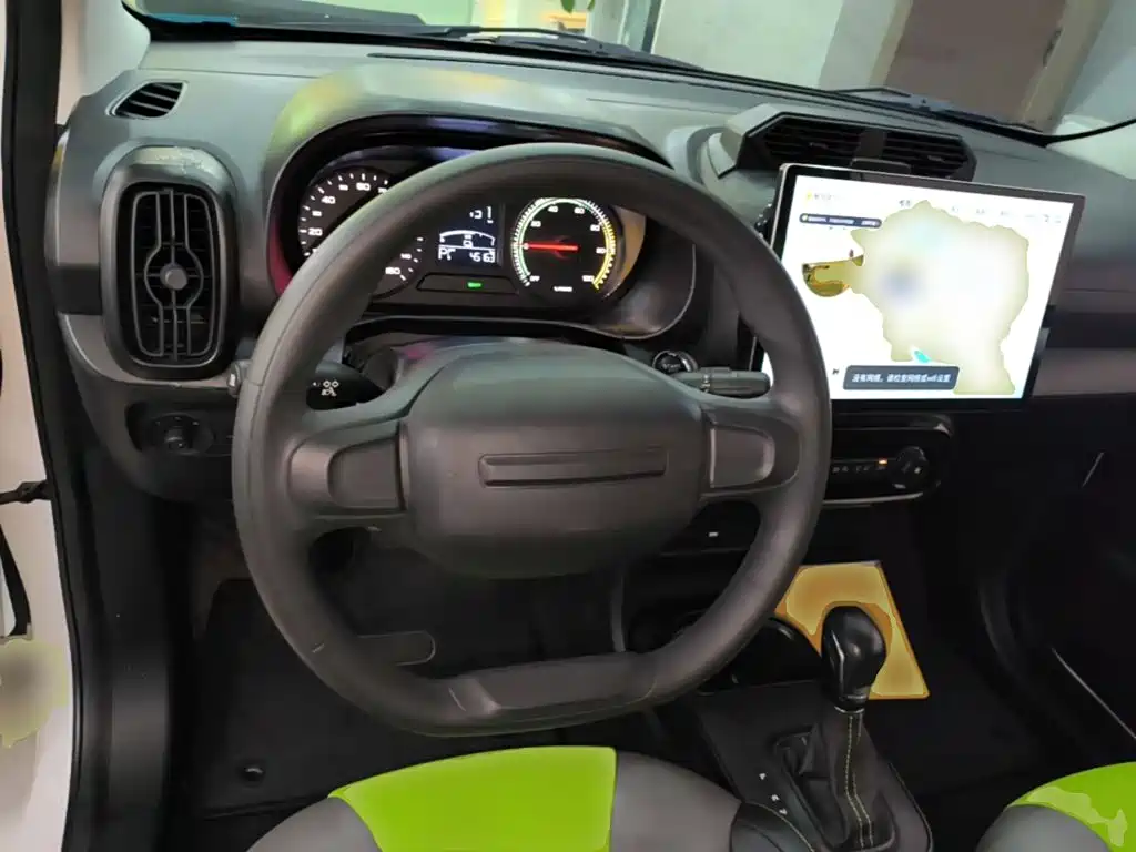 Roewe Clever — миниатюра 11