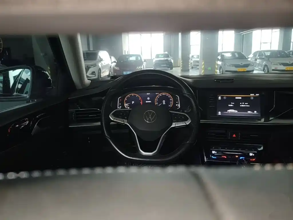Volkswagen Passat — миниатюра 11