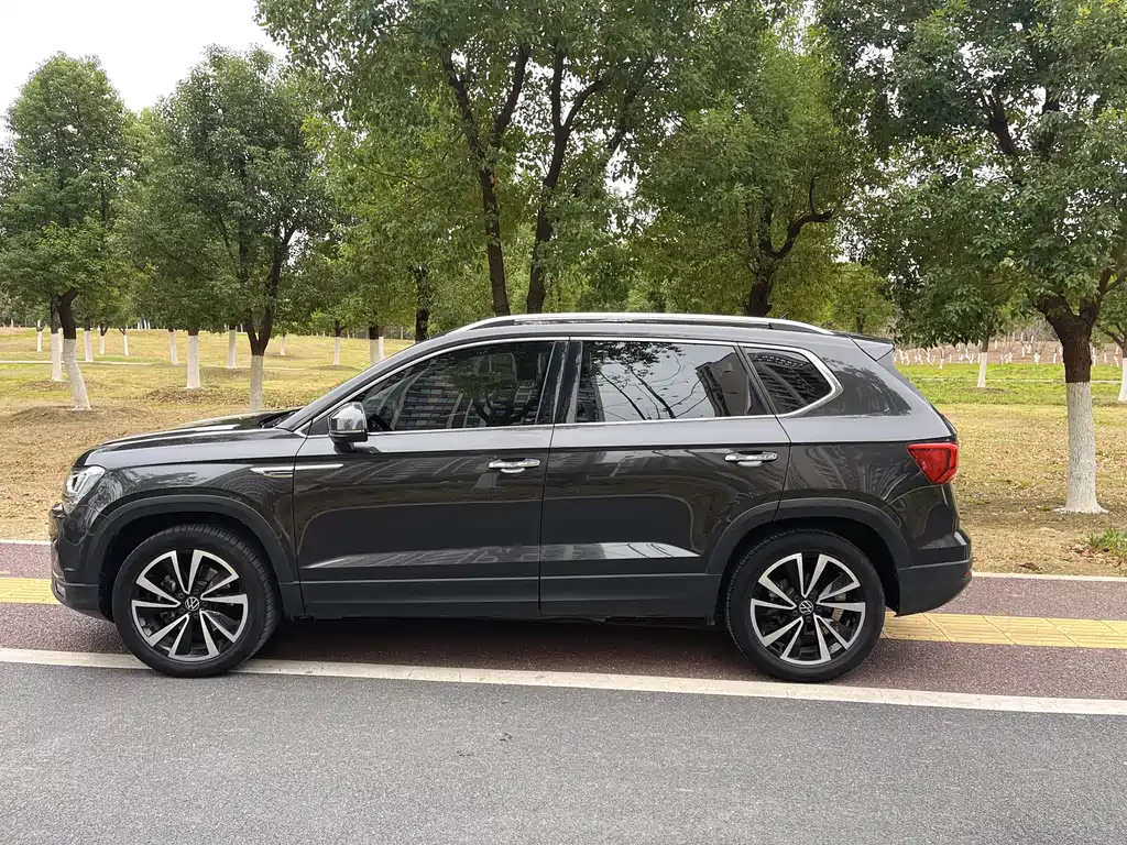 Volkswagen Tharu 2021 280TSI Luxury PLUS