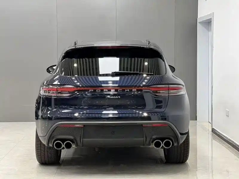 Porsche Macan — миниатюра 5