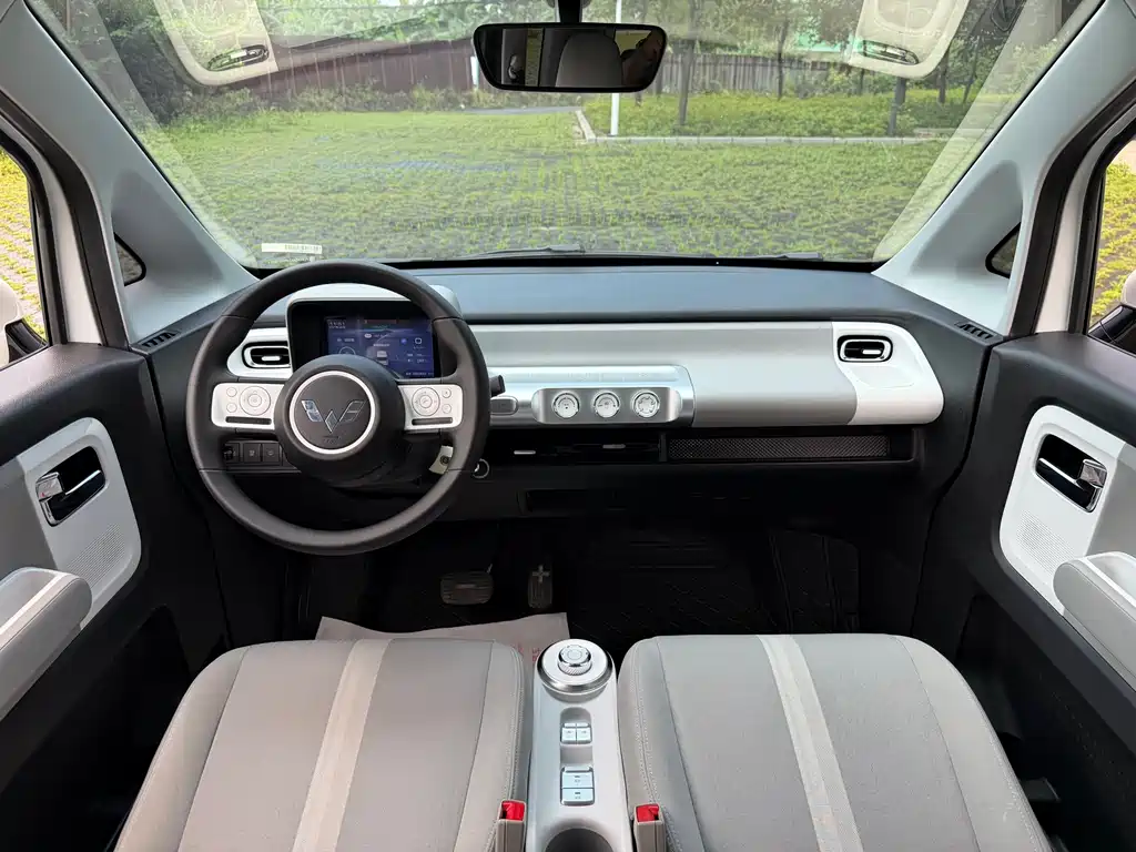 Wuling Air ev 2023 мест- Standard