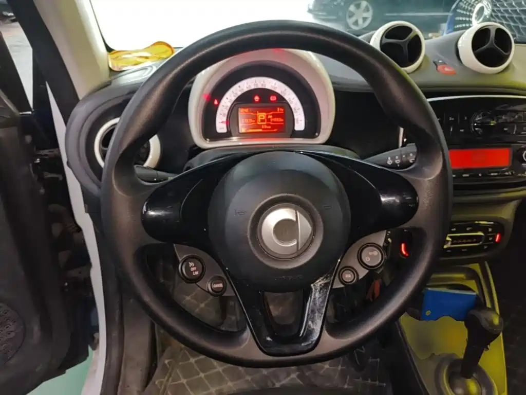 smart Smart Fortwo — миниатюра 11