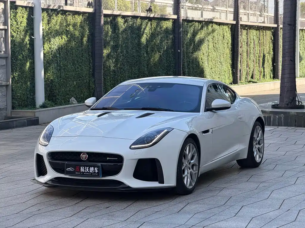 Jaguar F-TYPE