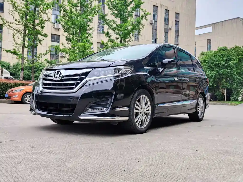 Honda Elysion 2018