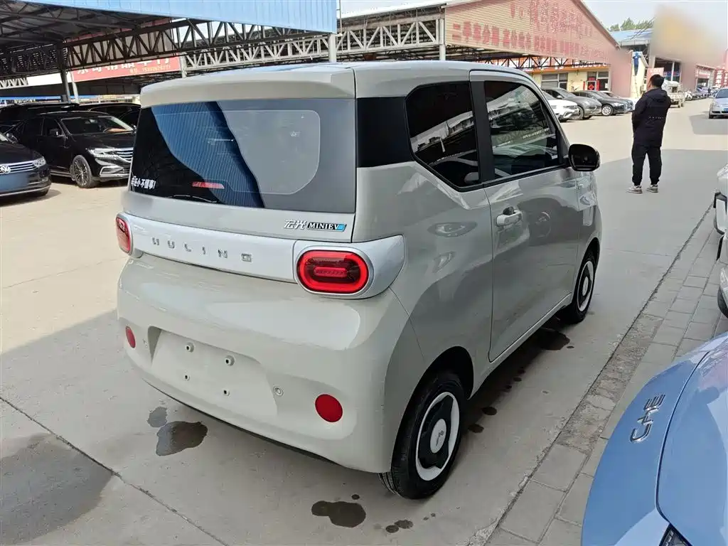 Wuling Mini EV MINIEV 2024 215km