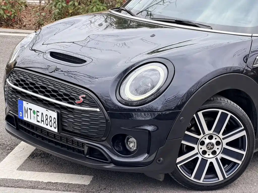 MINI Mini Clubman