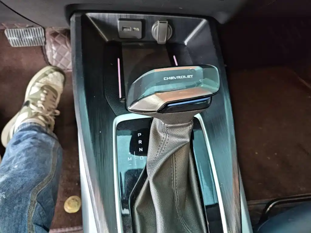 Chevrolet Monza — миниатюра 14