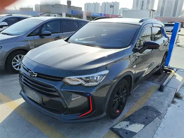 CHEVROLET VOLANDO 2020
