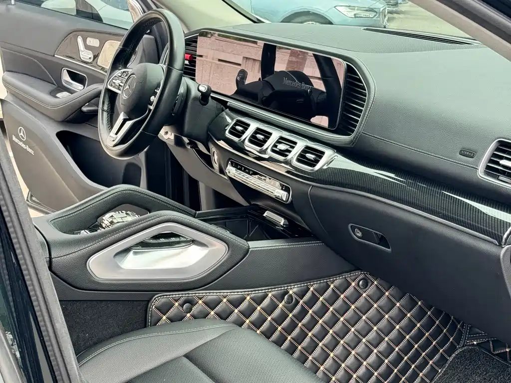 Mercedes-Benz GLE Coupe New Energy — миниатюра 6