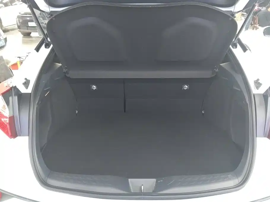 Toyota IZOA — миниатюра 4