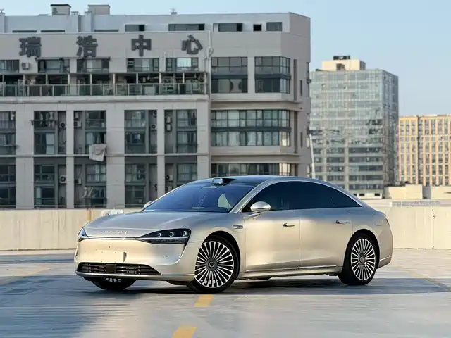 AITO ENJOY THE WORLD S9 2024