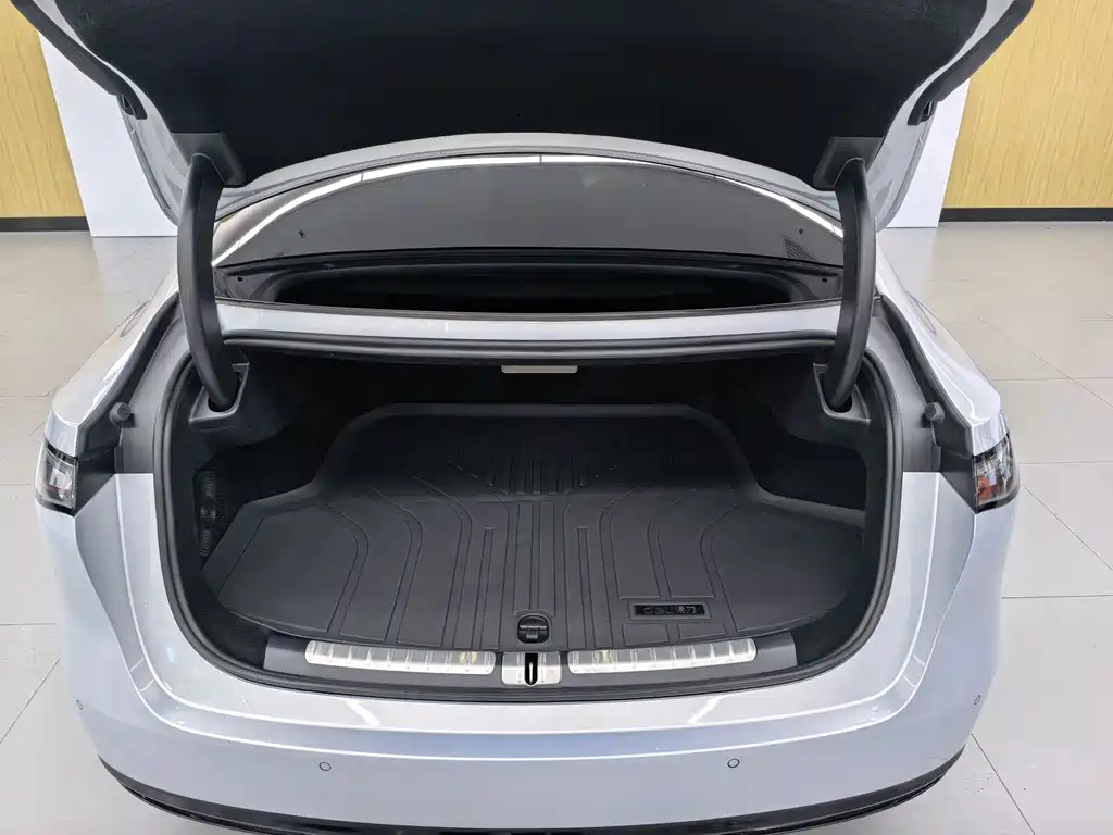 BYD 海豹08 — миниатюра 10
