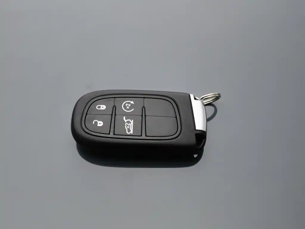 Jeep Cherokee (Import) — миниатюра 19