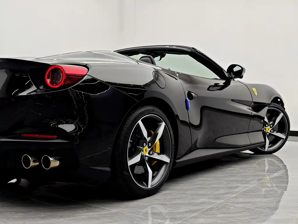 FERRARI PORTOFINO