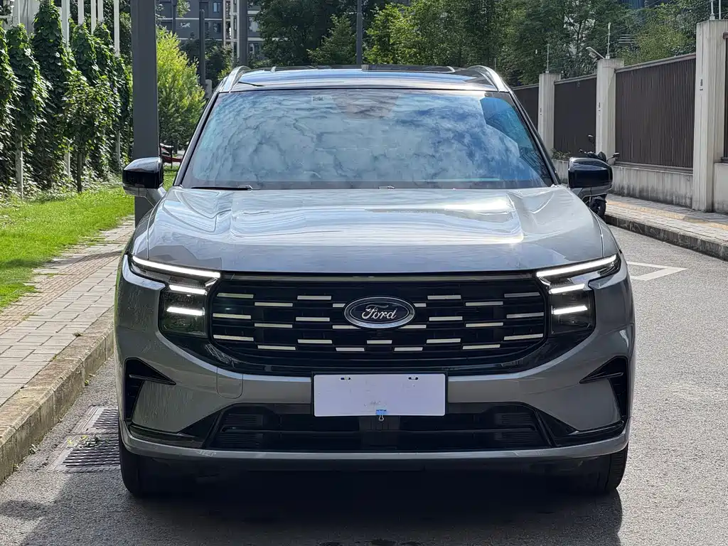 Ford Edge — миниатюра 2