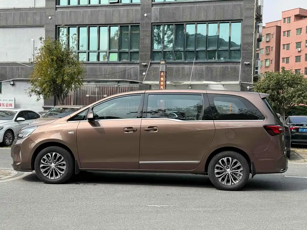 Buick GL8 2020 652T Comfort
