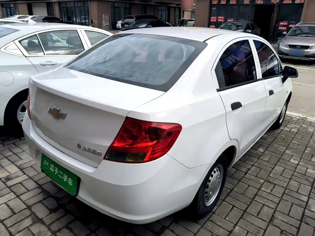 Chevrolet Sail — миниатюра 7