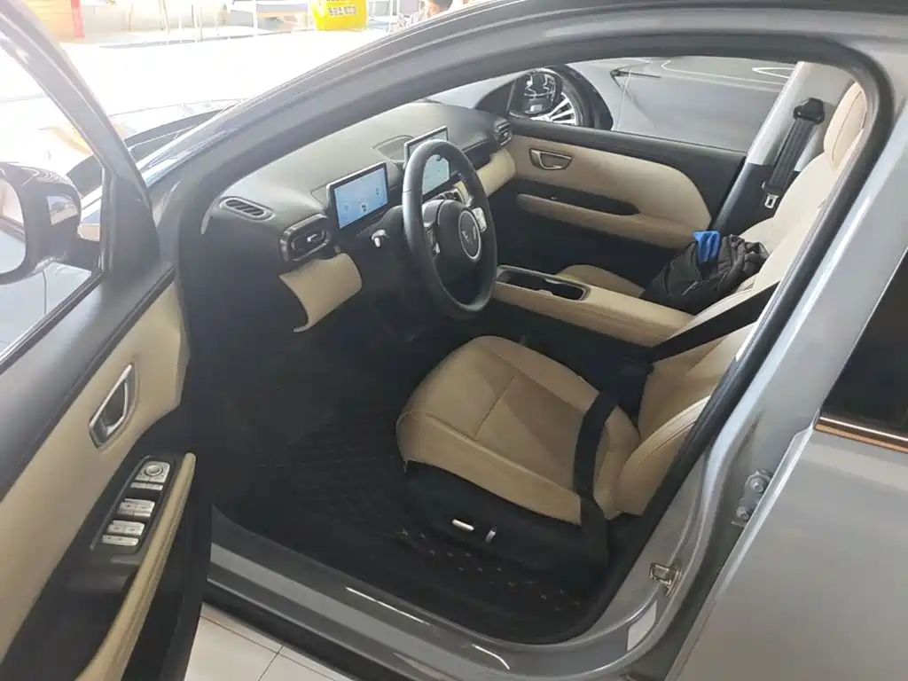 Wuling Bingo PLUS — миниатюра 16
