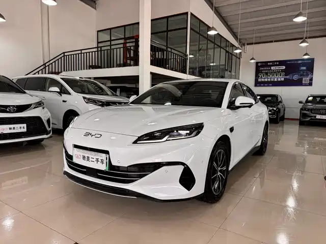 2025 BYD Seal