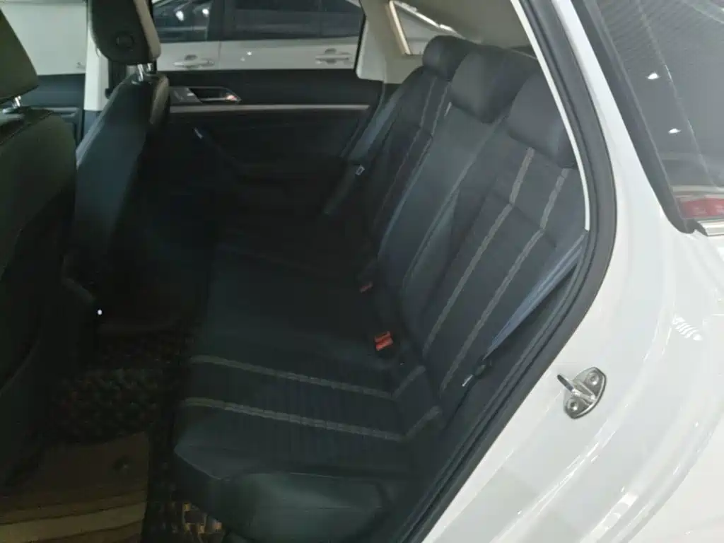 Volkswagen Lavida — миниатюра 17