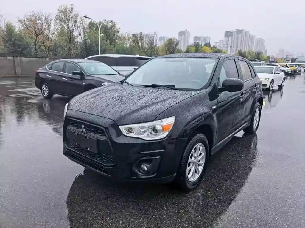 Mitsubishi ASX — миниатюра 23