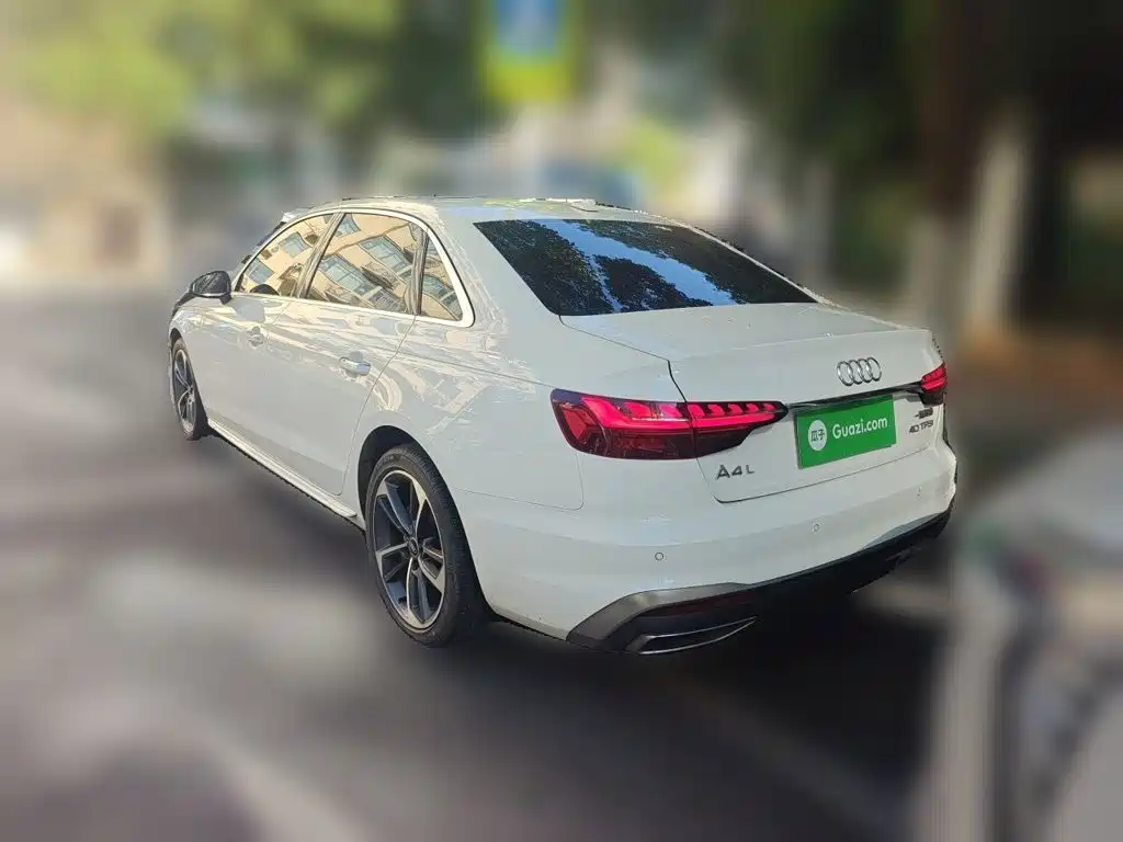 Audi A4L — миниатюра 25