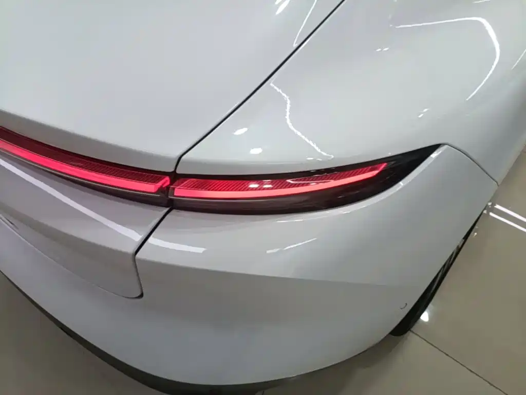 NIO ET5 — миниатюра 8
