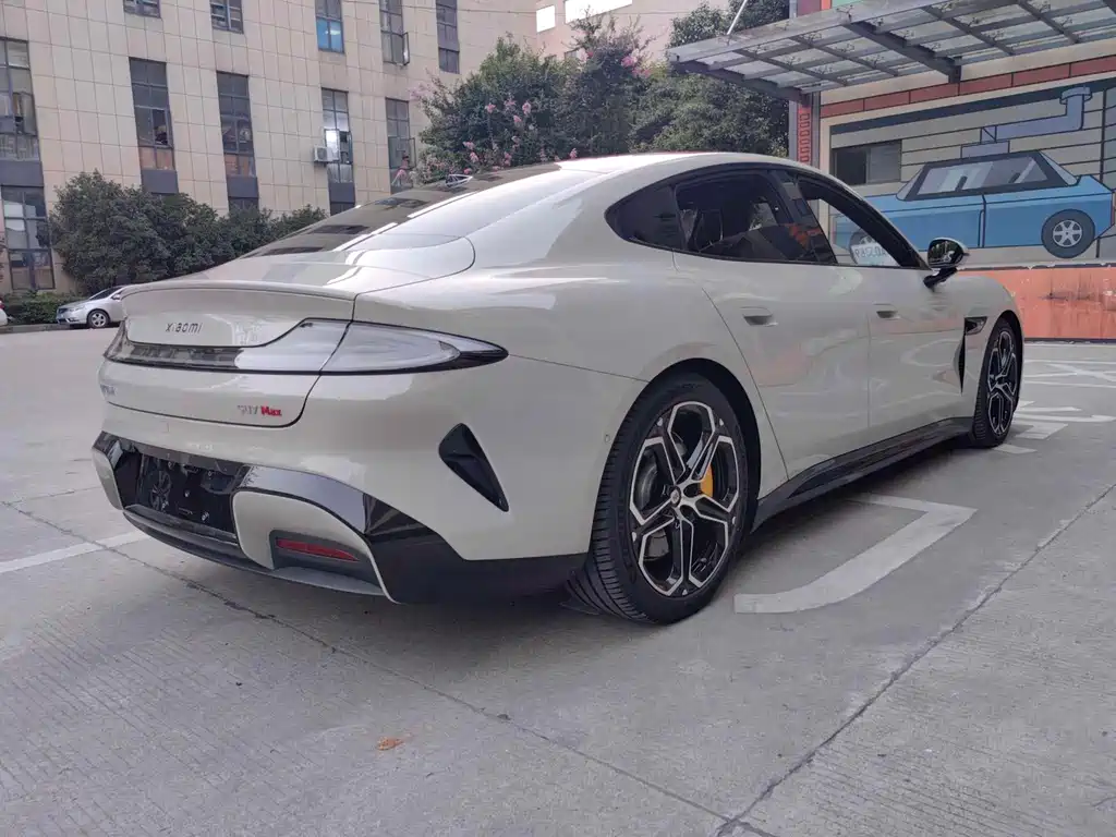 XIAOMI CAR XIAOMI SU7
