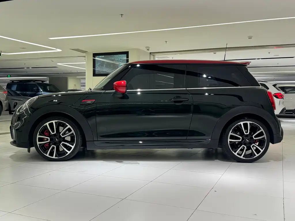 MINI JCW