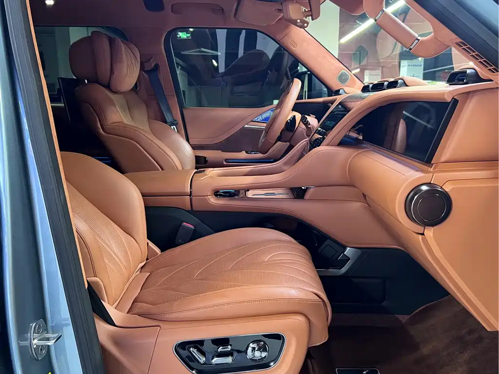 Yangwang U8 2023 Luxury
