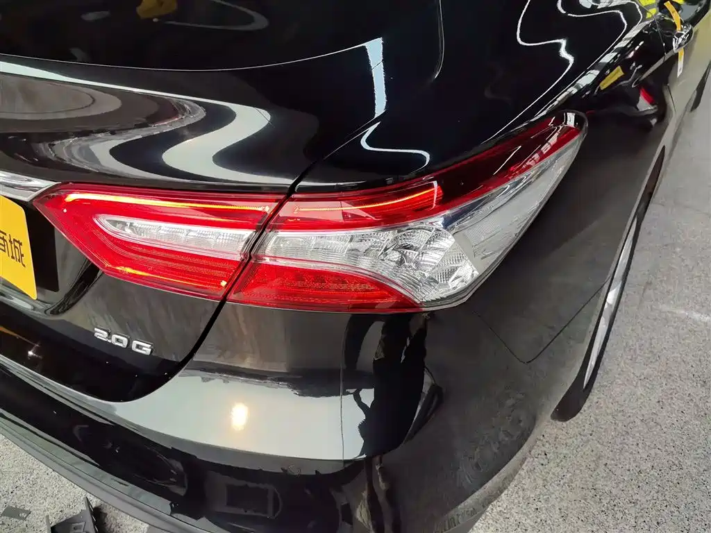 Toyota Camry - фото 24