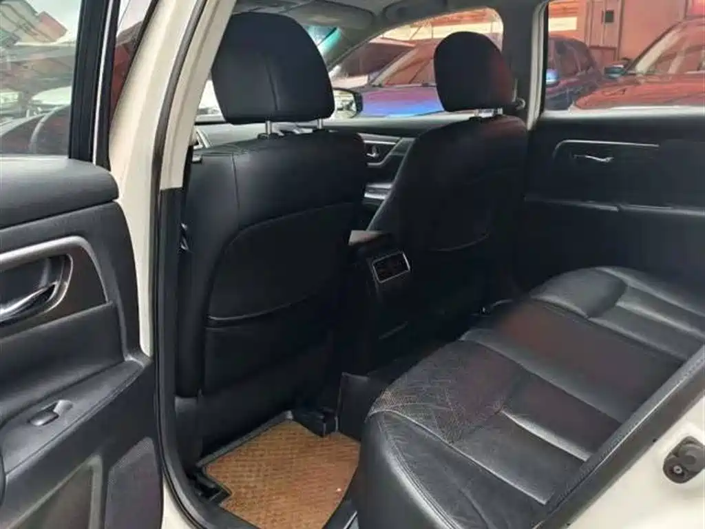 Nissan Altima 2013 2.0L XL Comfort