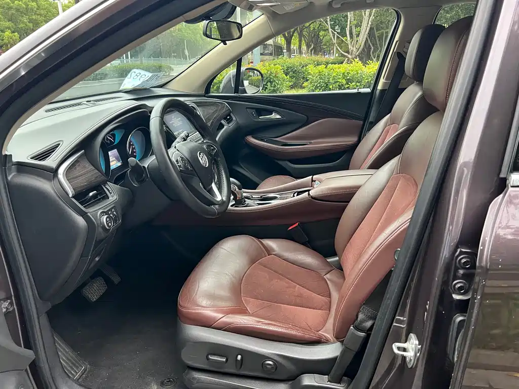 Buick Envision Plus — миниатюра 9