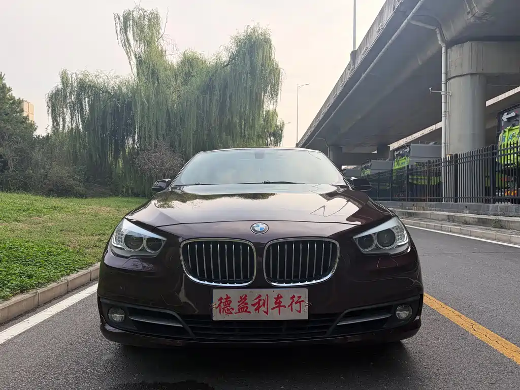 BMW 5 Series GT — миниатюра 2
