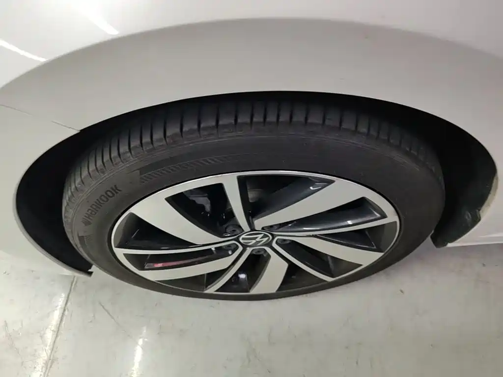 Volkswagen Sagitar — миниатюра 23