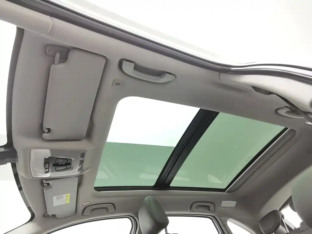 BMW 2 Series Active Tourer — миниатюра 14