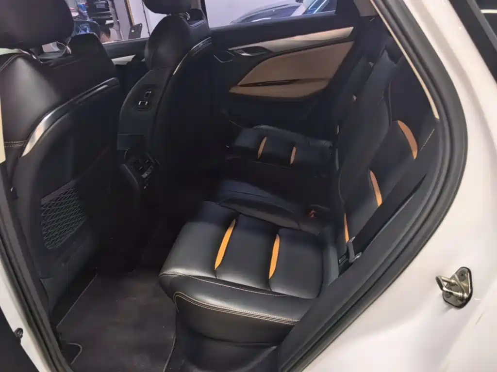 Geely Xingyue — миниатюра 17