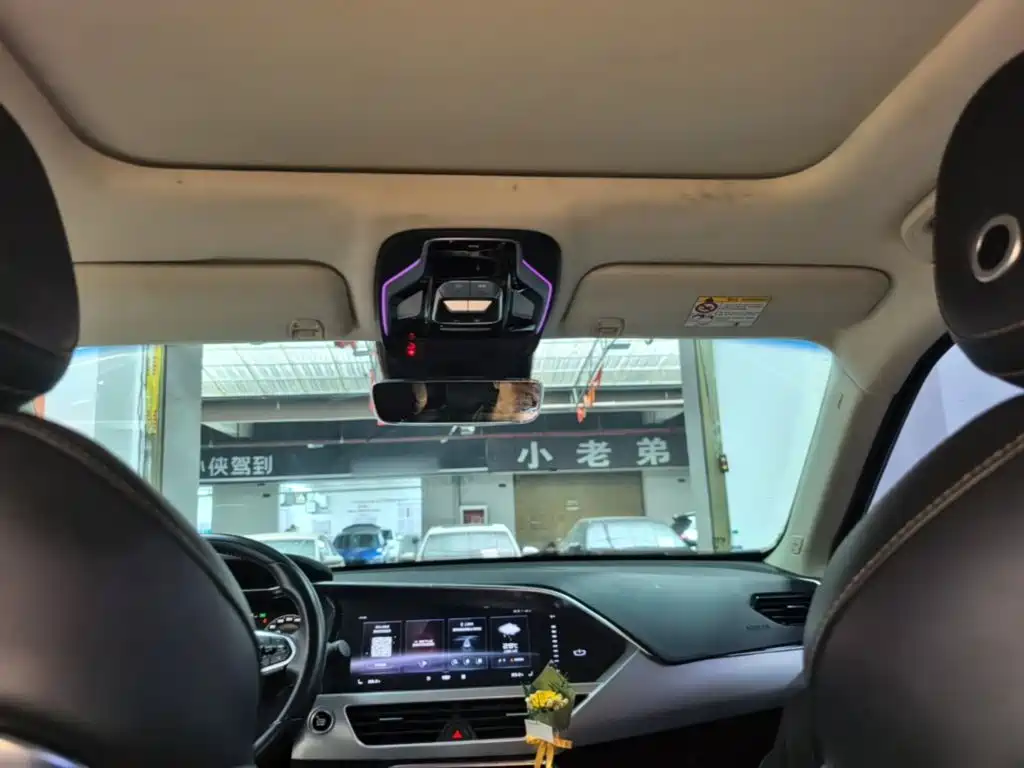 Geely Xingyue — миниатюра 18