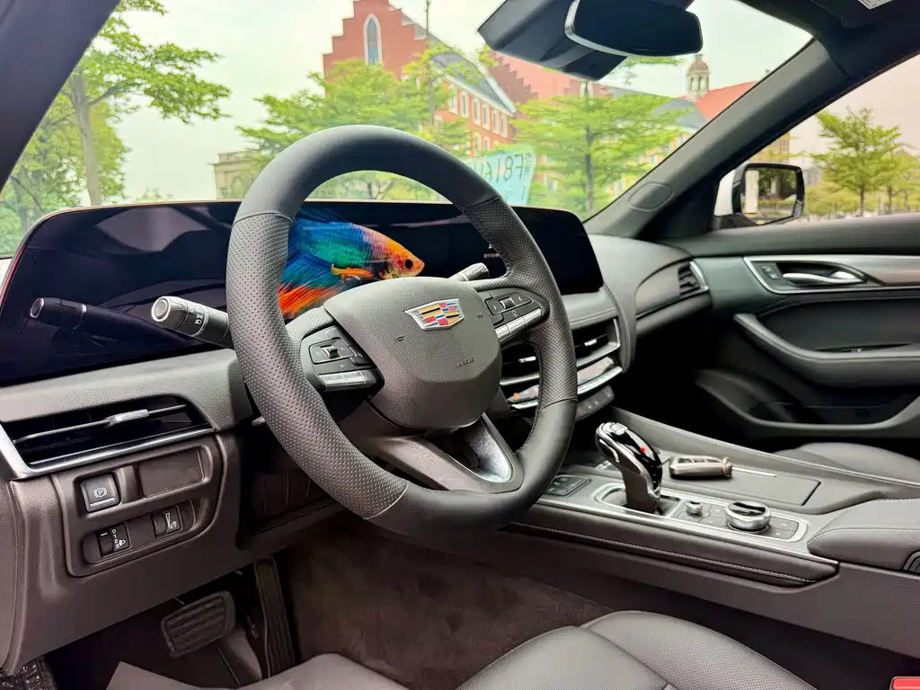 Cadillac CT5 — миниатюра 12