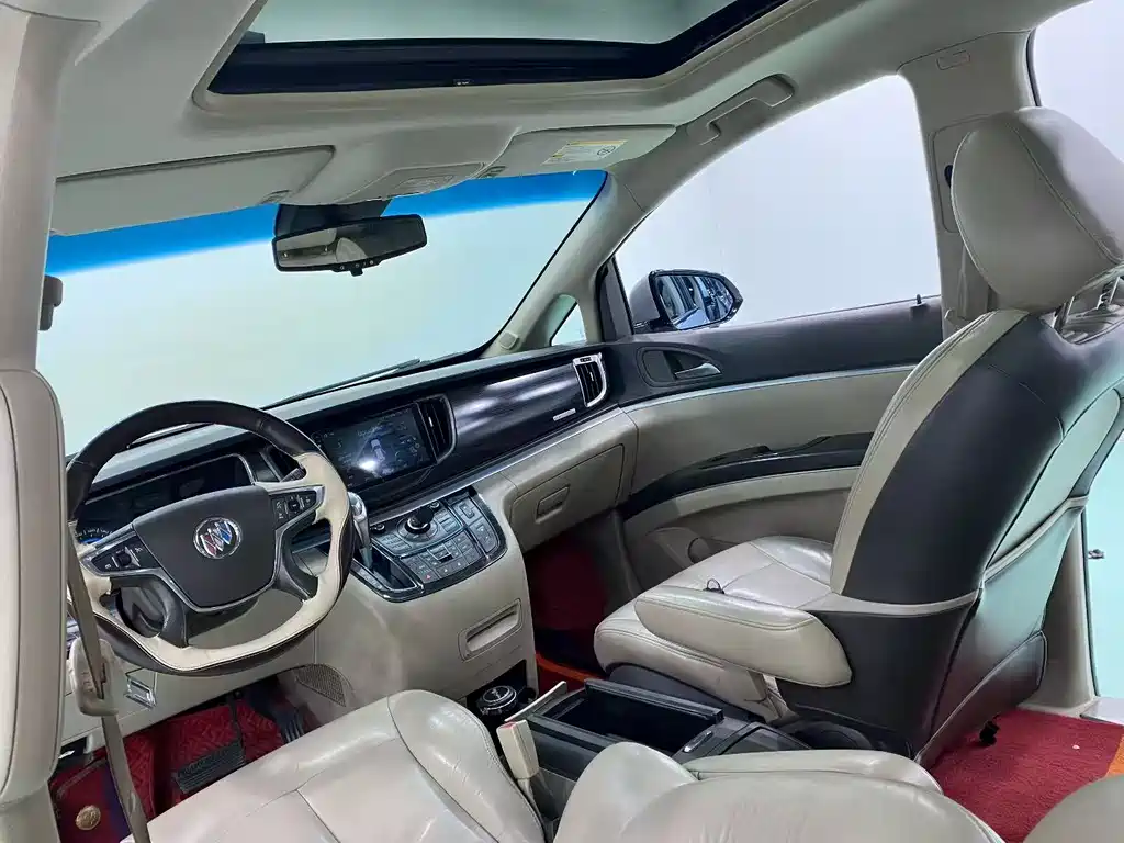 Buick GL8 2013 3.0L GT Luxury