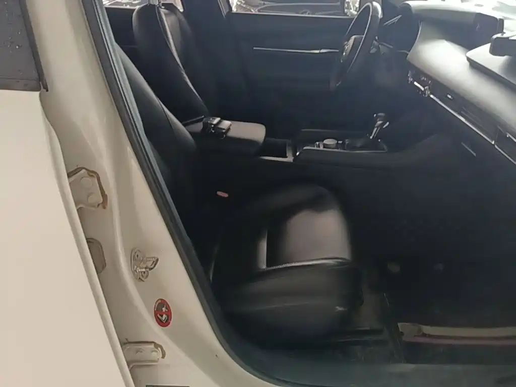 Mazda 3 Axela — миниатюра 25
