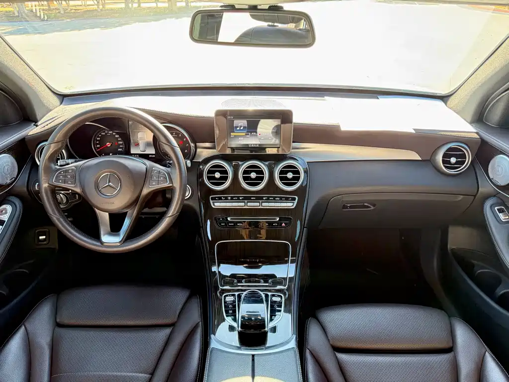 Mercedes-Benz GLC — миниатюра 6